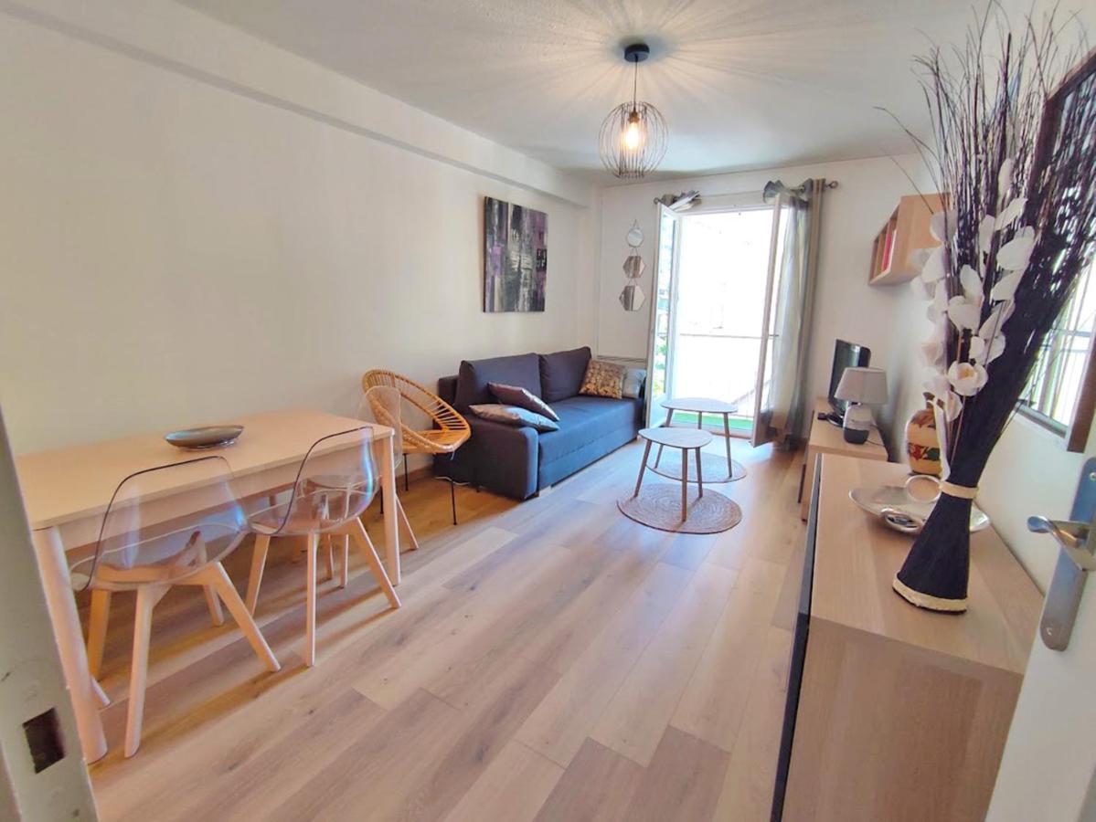 Chez Dominique, T2, Centre Ville, Vue Montagne, Wifi, 4 Personnes Bagneres-de-Luchon ภายนอก รูปภาพ