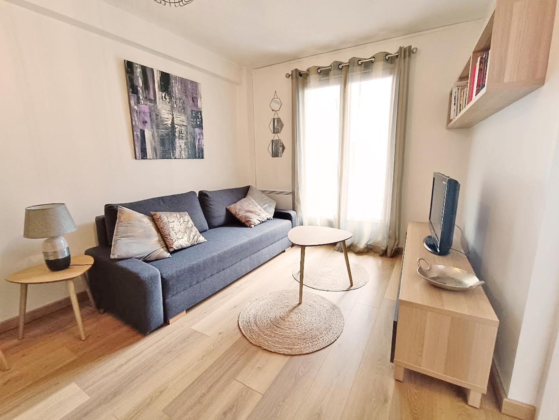 Chez Dominique, T2, Centre Ville, Vue Montagne, Wifi, 4 Personnes Bagneres-de-Luchon ภายนอก รูปภาพ